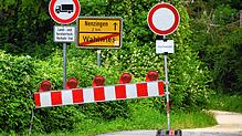 Der Verbindungsweg von Wahlwies in Richtung Nenzingen ist wegen Hochwasser gesperrt.