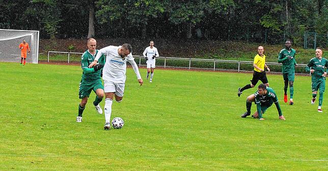 Bild 5: SV 08 Laufenburg kassiert Ausgleich gegen Spvgg.Untermünstertal in der Nachspielzeit &ndash; und wir haben Bilder!