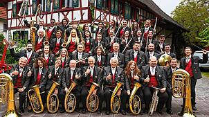 Freuen sich schon auf ihr Festwochenende zum 60-jährigen Bestehen: Die Musiker des Musikvereins Bankholzen.