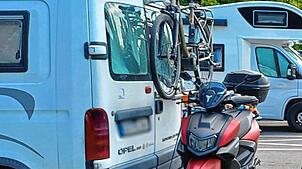 Wohnmobile haben am Döbele keinen Zugang zu Wasser und Strom. Die Stadt arbeitet aber bereits an einer Alternative.