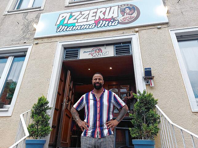 Arsenio Campanile vor seiner Pizzeria.