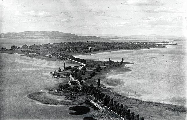 1945: Wenige Wochen nach dem Einmarsch evakulierten die Franzosen die Reichenau und viele Bürger mussten anderweitig Unterkunft finden.