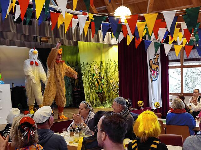 Bild 19: Fasnacht 2025: Narren übernehmen Daisendorfer Rathaus - die schönsten Bilder!
