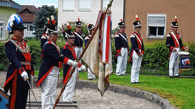 Bürgerwehr und Spielmannszug der Bürger- und Narrenzunft 1503 Tiengen werden auch dieses Jahr wie im Bild von 2020 im Anschluss an den ...