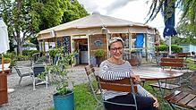 Wünscht eine längerfristige Perspektive für sich und die Seebar: Gastwirtin Jule Meier betreibt seit acht Jahren die beliebte Bar am ...