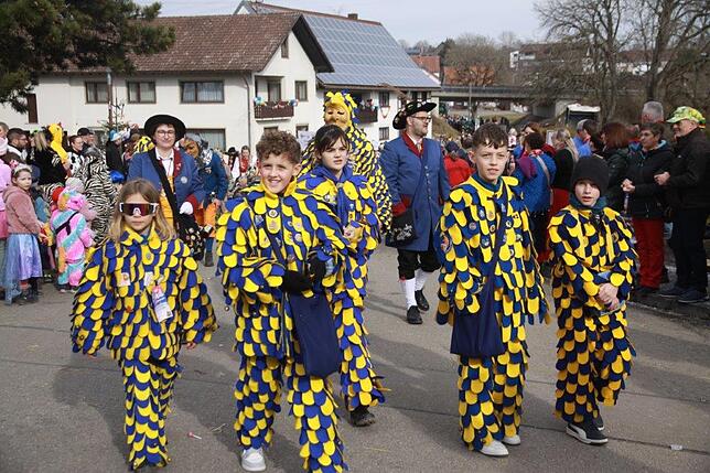 Bild 20: So war der Kinderzunftmeisterempfang der Narrenvereinigung Hegau-Bodensee – Bilder vom Umzug!
