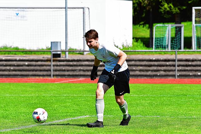 Bild 4: Aufsteiger SG FC Wehr-Brennet unterliegt unglücklich mit 2:3 gegen den SV Herten &ndash; und wir haben Bilder vom Spiel!