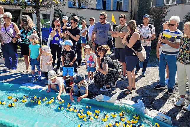 Bild 11: Alle Bilder vom Radolfzeller Entenrennen und Aktionstag der Freiwilligen Feuerwehr