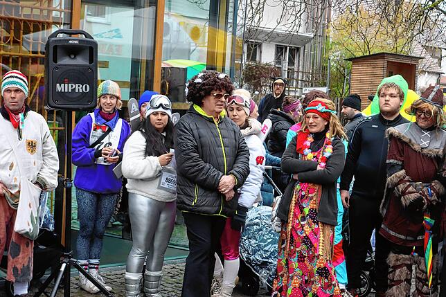 Bild 14: Fasnacht in Frickingen: So wurden die Hippies im Rathaus abgesetzt – Jetzt die besten Bilder sehen!