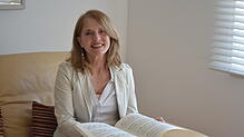 Pianistin Iara Behs-Dietsche hat für das  Musentempel-Konzert Anfang April zwei Stücke komponiert. Foto: Christiane Sahli