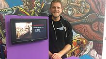 Jan Brunnenkant vom Narrenschopf-Team ist froh, bald eine VR-Teststation in den Museumsräumen aufbauen zu können. Bilder: Anna-Lena Stauder