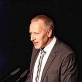 „Im Vordergrund stand und steht, die Arbeitsplätze auch in einer sehr ausgeprägten Krise zu sichern.“Wolfgang Harter, ...