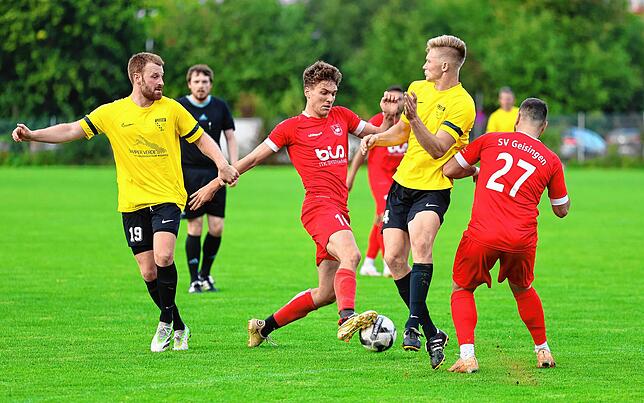 Bild 22: Die besten Bilder der Landesliga-Partie zwischen dem SV Geisingen und dem FC Öhningen-Gaienhofen