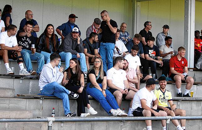 Bild 13: Die besten Bilder vom spannenden Spiel zwischen FC RW Salem und FC Bodman-Ludwigshafen