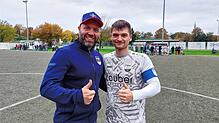 Trainer Christian Haug und Kapitän Yannick Lauber vom TSV Überlingen/Ried. Sie freuen sich zwar über die gute Tabellensituation, wollen ...
