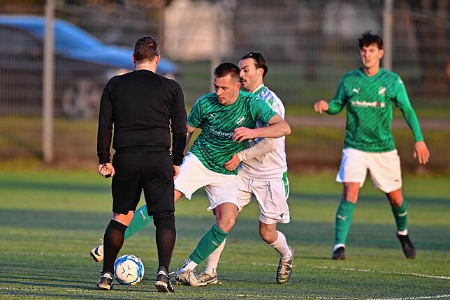 Bild 17: FC Zell siegt mit 5:0 beim SV Herten – und wir haben Bilder!