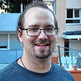 Matthias Oehlschläger lebt in der Schwaketenstraße 104.