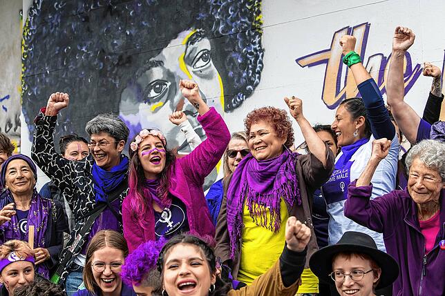 In Genf haben sich am vergangenen Wochenende Mitglieder des Genfer Kollektivs „La Greve Feministe“ (der feministische ...