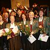 Hochrangige Ehrungen prägten das Jahreskonzert des Musikvereins Grüningen (von links): Vorsitzende Jutta Held, Franziska Rothe ...