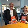 Walter Herzog und Ute W. Gottschall präsentieren die Rheinfelder Neujahrsblätter 2021.