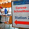 So wie in der Schlossschule Gaienhofen wird es im ganzen Landkreis jetzt vermehrt kostenlose Corona-Schnelltest-Einrichtungen geben.