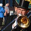 Was wäre Fasnacht ohne Musik? Auch der Öflinger Kinderumzug bekam deshalb lautstarke Unterstützung der Sumpfer.