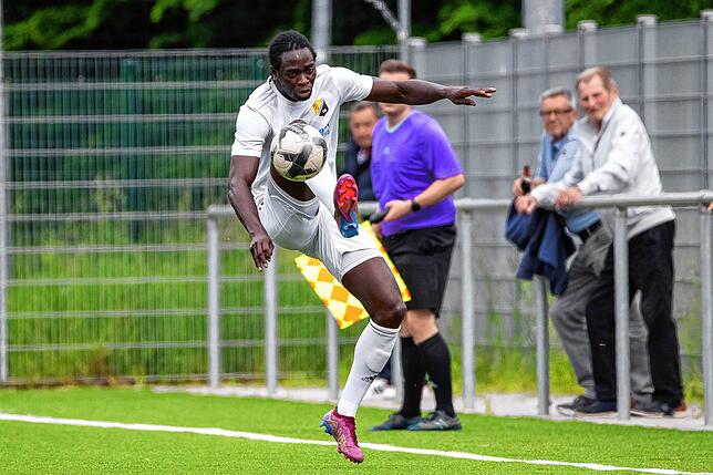 Bild 12: FSV Rheinfelden und SV 08 Laufenburg trennen sich 3:3 &ndash; und wir haben Bilder!