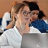 Lisette Breyer hat den Wunsch nach Gerechtigkeit, hier ist sie bei einem Jugend-Presse-Kongress der Young Leaders.