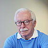 Friedrich Engelke aus Villingen: Der ehemalige Hochschulprofessor ist Vorsitzender des Vereins Pro Stolpersteine. Bild: Jens Fröhlich