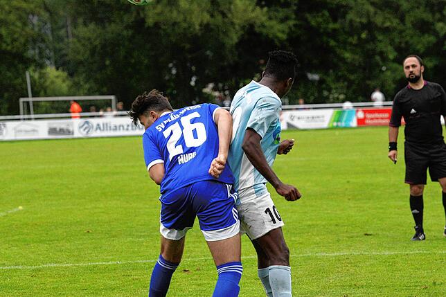 Bild 2: SV Obersäckingen siegt beim SV BW Murg mit 2:1 &ndash; wir haben die Bilder!