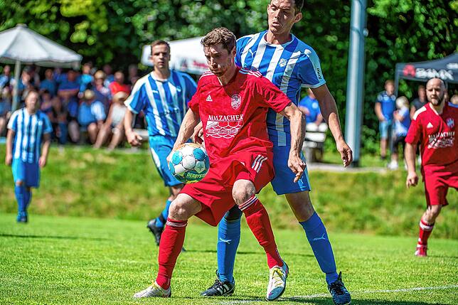 Bild 24: FC Dachsberg siegt 2:0 beim SV Berau und steigt auf &ndash; wir haben Bilder!