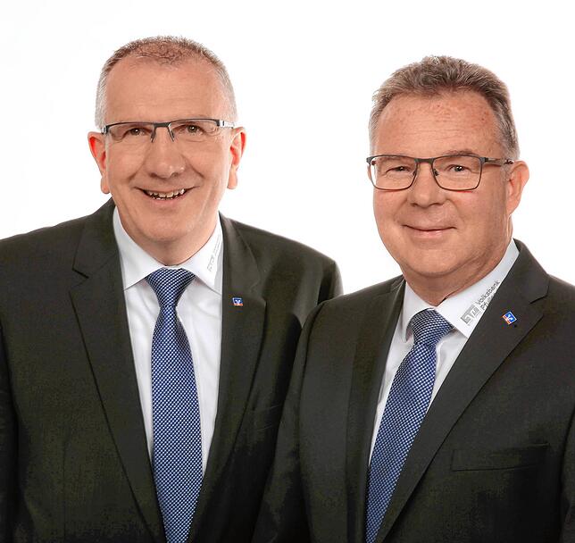 Werner Groß und Markus Dold bilden das Vorstands-Duo der Volksbank.