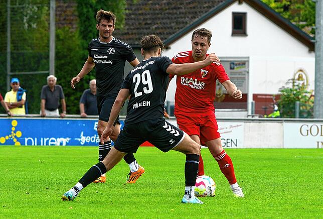 Bild 21: Die besten Bilder vom Pokalfight zwischen dem FC Überlingen und dem SC Konstanz-Wollmatingen