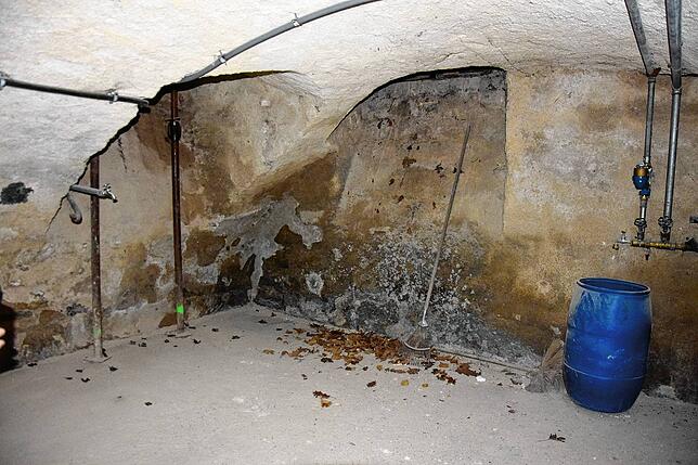 Sogar der alte Gewölbekeller des Alten Schulhauses blieb erhalten.