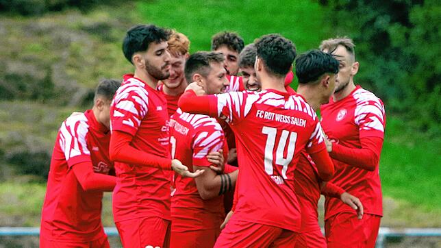 Jubel beim FC RW Salem – kein seltenes Bild in der Landesliga. Heute ist Spitzenreiter F.A.L. zu Gast im Schlossseestadion.