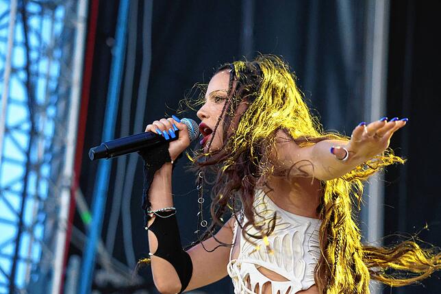 Bild 15: Nina Chuba begeistert die Southside-Fans – sehen Sie hier die Bilder