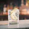 Gin wird in fünf Schritten hergestellt.