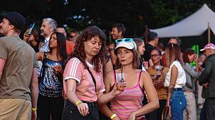 Bild : „Eine Liebe Beach“ mit 1000 Besuchern in Überlingen
