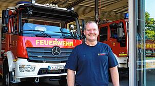 Tobias Lumb ist seit Januar 2025 hauptamtlicher Kommandant der Freiwilligen Feuerwehr Markdorf.