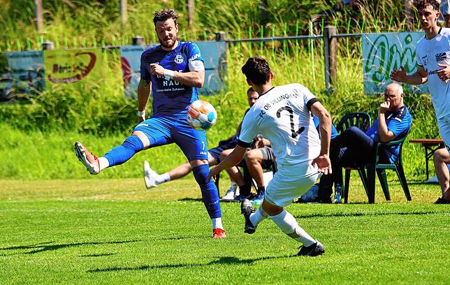 Bild 23: Enttäuschte Radolfzeller, jubelnde Villinger: Die besten Bilder vom Showdown in der Verbandsliga