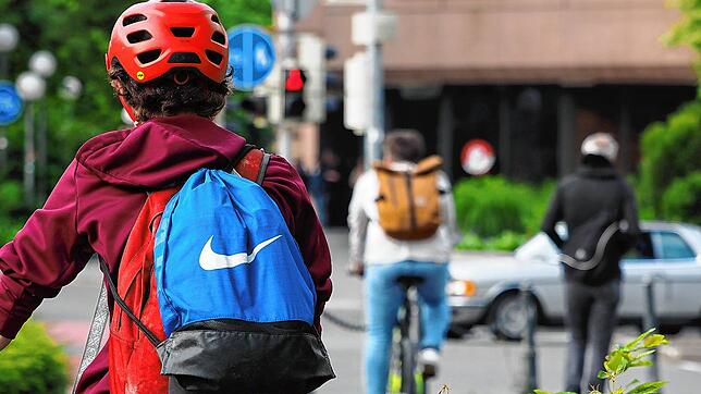 Fahrradfahrer am Zähringerplatz.