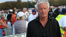 Ex-TV-Pfarrer Jürgen Fliege bei einer Demonstration gegen die Corona-Maßnahmen im September 2020 in München, wo er als Redner auftrat. ...