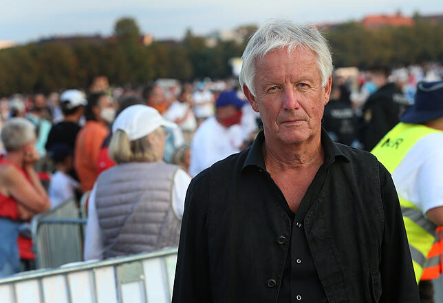 Demo gegen Corona-Maßnahmen in München Ex-TV-Pfarrer Jürgen Fliege bei einer Demonstration gegen die Corona-Maßnahmen im September 2020 in München, wo er als Redner auftrat. ...
