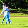 Jubel beim FC Anadolu Radolfzell rund um Ugur Karaotcu (Nummer 7, Mitte), der beim 5:2-Sieg in der Bezirksliga Bodensee gegen den FC ...