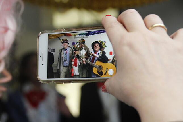 Bild 16: LIVE-BLOG zum Nachlesen &ndash; Bilder, Videos, Zünfte: So närrisch war die Fastnacht im SÜDKURIER-Stüble