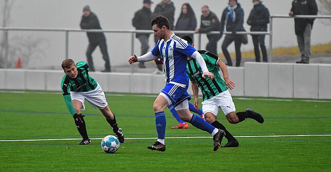 Bild 17: SG Mettingen-Krenkingen besiegt den Spitzenreiter FC Zell &ndash; und wir haben die Bilder!
