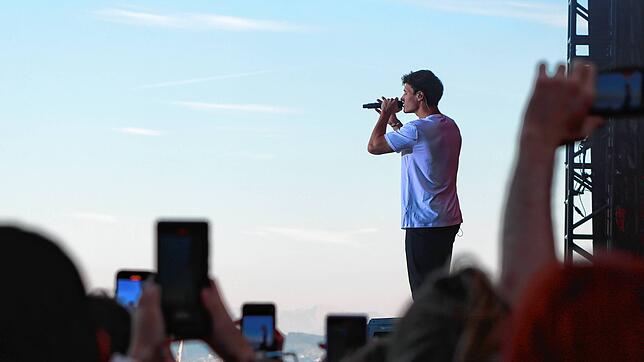 Wincent Weiss stand am Freitag bei FN:POP auf dem Freigelände des Graf-Zeppelin-Hauses auf der Bühne.