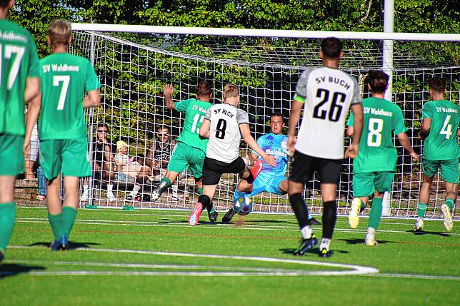 Bild 20: SV Buch gewinnt Derby gegen SV Waldhaus mit 4:1 – und wir haben Fotos!