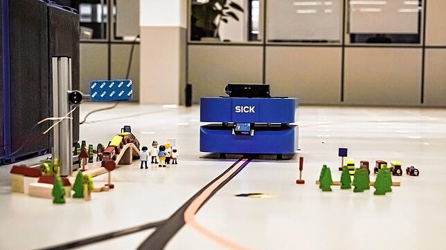 Produkte weiterzuentwickeln, ist die Spezialität des deutschen Mittelstands. In Zeiten der sprunghaften Innovation reicht das nicht ...