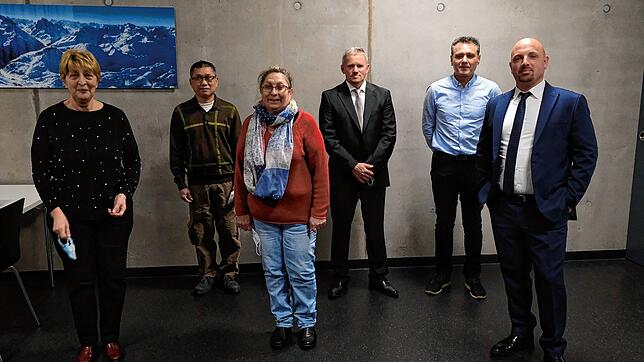 Stellvertretend für alle Jubilare bei Geiger Textil stehen diese Geehrten (von links): Milijana Tosic, Thanh-Nam Nguyen, Gorica Hristov, ...